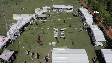 Gösteri, deprem tatbikatının önüne geçti...Etkinlik alanı havadan görüntülendi