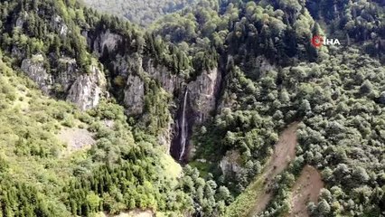Aytaş Asmasu Şelalesi havadan görüntülendi