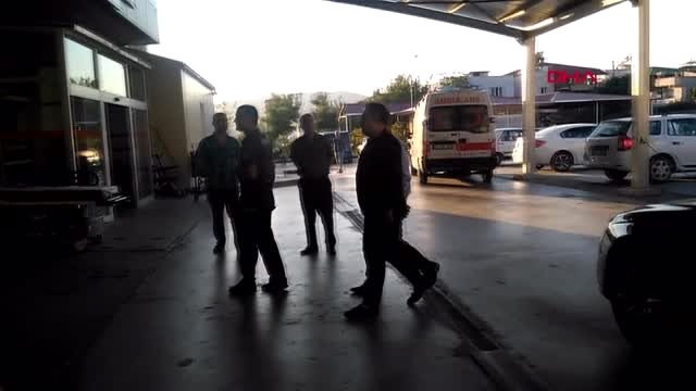 Adana tribünden düşen taraftar ağır yaralandı