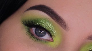 Crystal Green Eye Makeup Tutorial