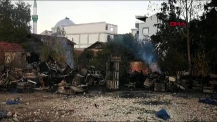 Soğuk hava deposu bahçesindeki yangın paniğe neden oldu
