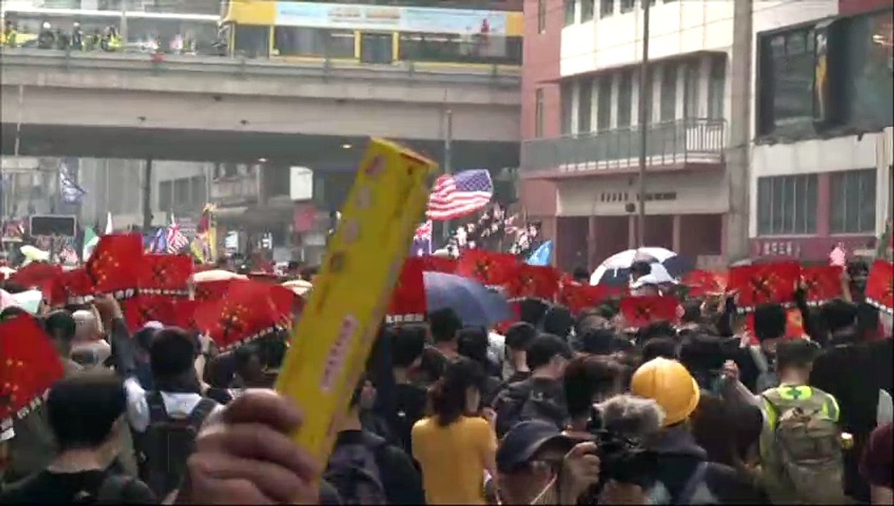 Tensas manifestaciones en Hong Kong antes del 70º aniversario del régimen comunista