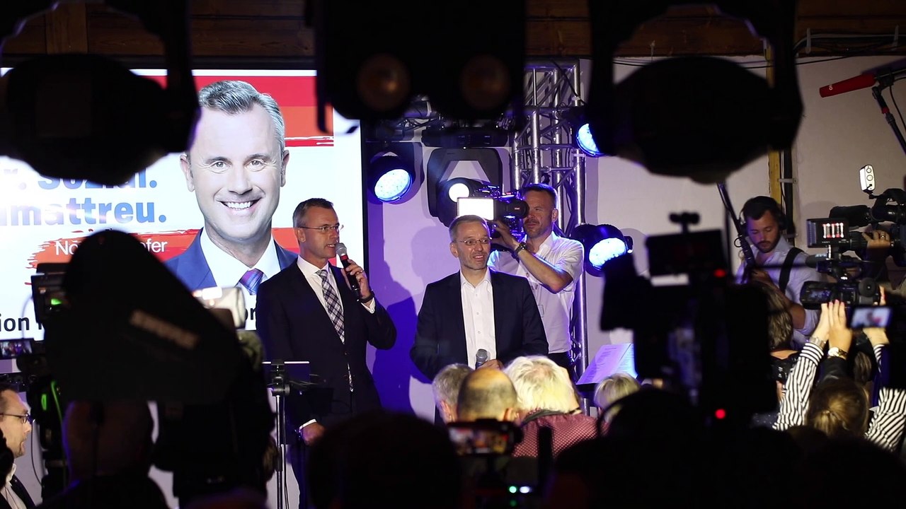 Kickl und Hofer bedanken sich bei der 'FPÖ-Familie'