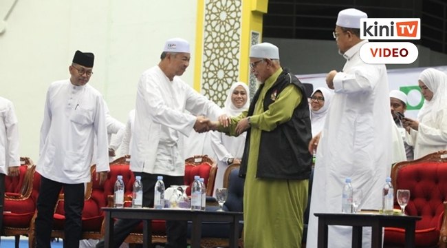 Tanding tiga penjuru PRU14 sebabkan UMNO dan PAS ke laut