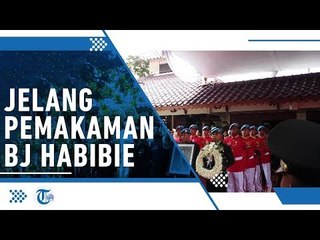 Jelang Pemakaman BJ Habibie, Masyarakat Padati Rumah Duka hingga TMP Kalibata