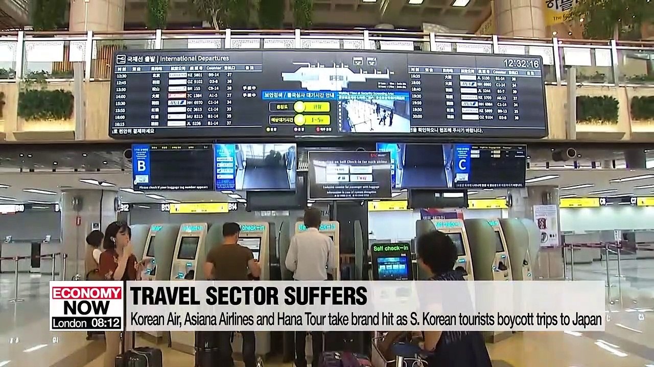 Brand value of Japan-related companies like Uniqlo plunged in Q3 amid S. Korea consumer boycott