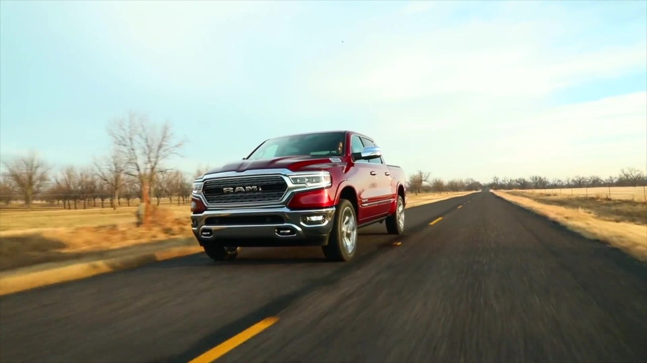 Dodge Ram 1500 Driving Video