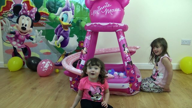 Minnie Mouse - Piscina de Bolinhas