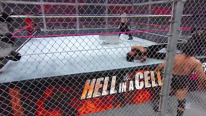 E244 - WWE Full Match: Roman Reigns vs Rusev, HIAC 2016