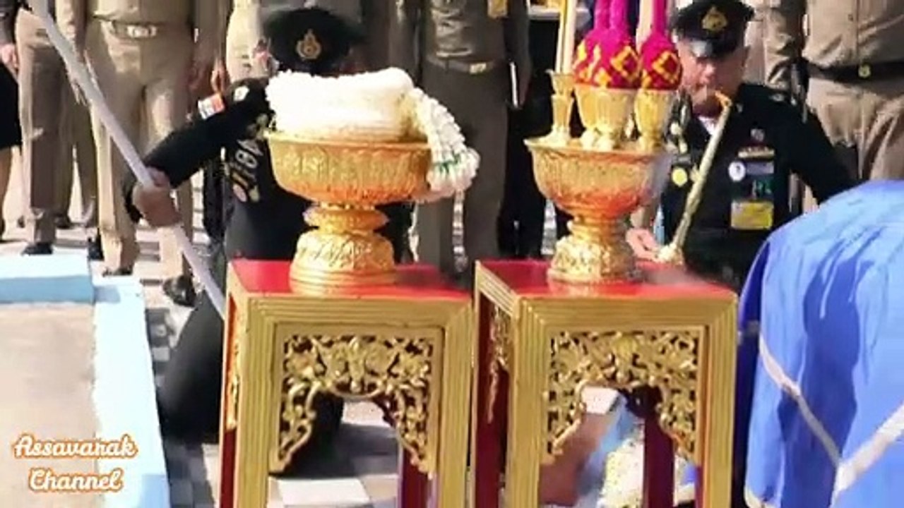 ดูกี่ครั้งก็งดงาม! วินาทีเจ้าคุณพระสินีนาฎ พิลาสกัลยาณี ไหว้ประชาชน ข้าราชการก่อน อย่างไม่ถือตัว