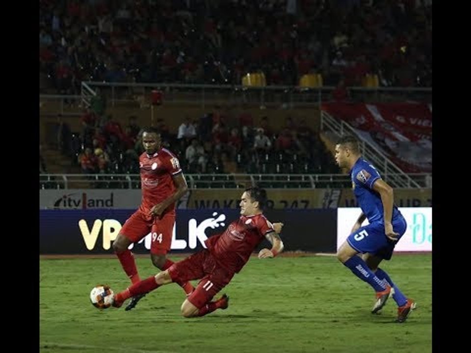 Vừa bình phục, Matias Jadue đã làm khổ hàng phòng ngự Quảng Nam | NEXT SPORTS