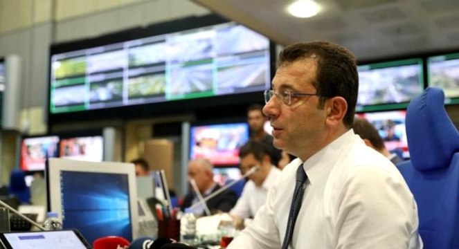 AK Parti'den İmamoğlu'na çok sert eleştiri: Şımarık hareketlerin peşinden koşmayın