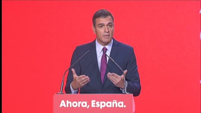 Sánchez reclama a los independentistas que no jueguen con fuego y condenen la violencia