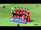 Xúc động hình ảnh Đội tuyển Việt Nam cầm áo số 21 tri ân Đình Trọng | NEXT SPORTS