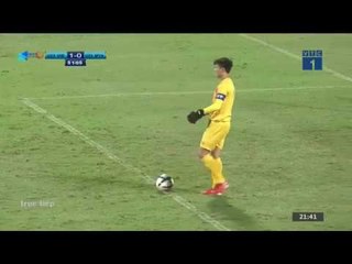 Bùi Tiến Dũng thể hiện ra sao trong lần đầu mang băng đội trưởng ĐT U23 Việt Nam? | NEXT SPORTS