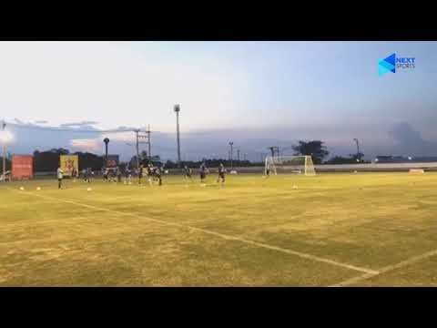 Xem giò Thái Lan - Đối thủ truyền kiếp của ĐTQG Việt Nam tập luyện tại Chang Arena | Next Sports