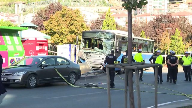 Halk otobüsü yayalara çarptı: 3 ölü (5) - ANKARA