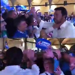 Salvini accolto ad Ascoli sulle note di Nessun Dorma (29.09.19)