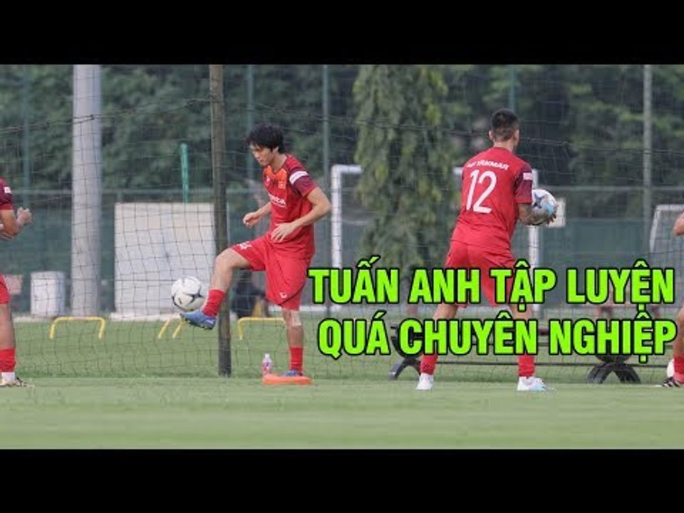 Tuấn Anh tập luyện chăm chỉ với bạn cùng phòng trong buổi tập thứ 2 cùng ĐT Việt Nam | NEXT SPORTS