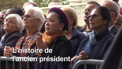 Chirac: des Français émus devant l'église Saint-Sulpice