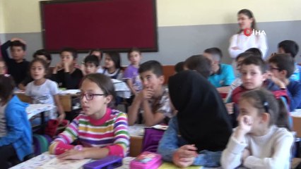 Bitlis’te öğrencilere deprem eğitimi