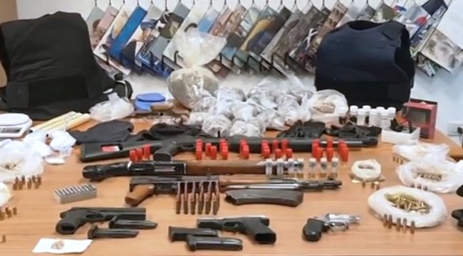 Bari - Scacco al clan Strisciuglio: 10 arresti per estorsioni e droga (30.09.19)