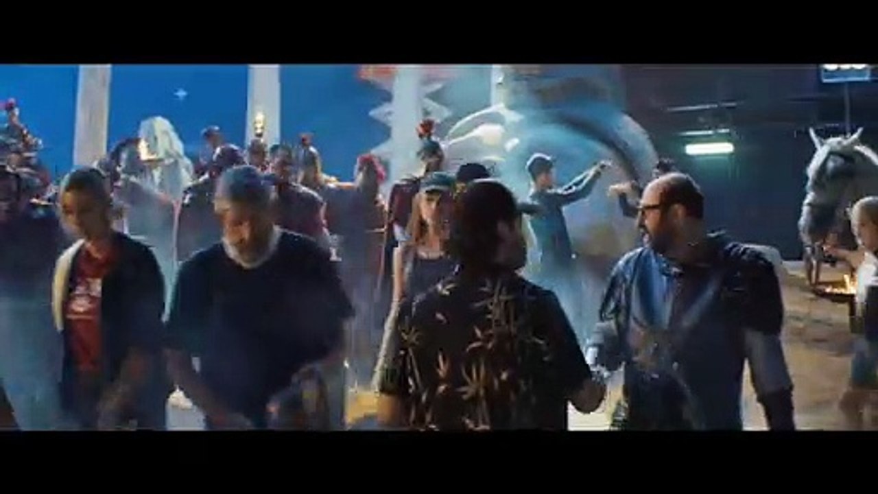 Regardez la nouvelle pub de Canal Plus qui ose une campagne comparative avec Netflix... mais sa jamais citer la marque