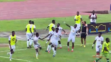 Tải video: Football | Coupe de la confédération : Le résumé du match Fc San-Pedro 3-0 Santoba conakry