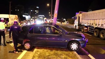 Bolu'da iki otomobil çarpıştı