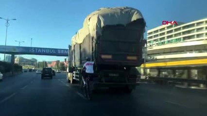 Bisikletlinin tehlikeli yolculuğu