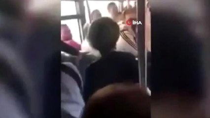 Metrobüste yaşanan kavga kamerada