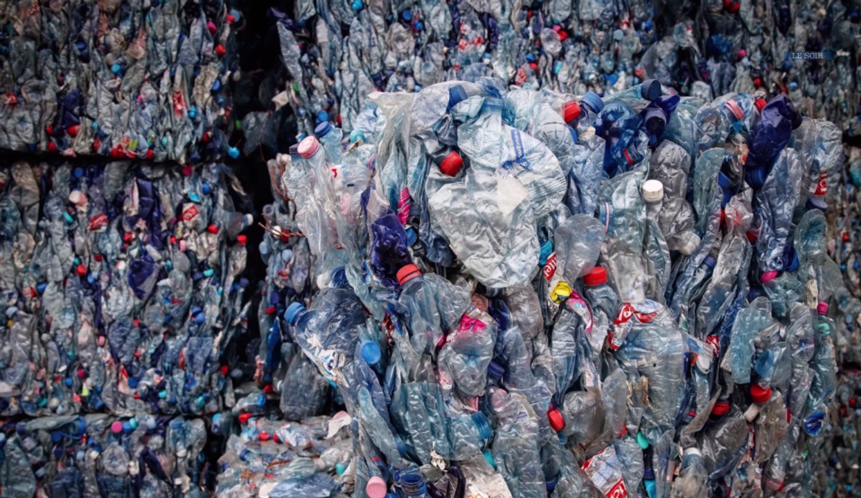 Sacs bleus, hausse des salaires: tout ce qui change le 1er octobre