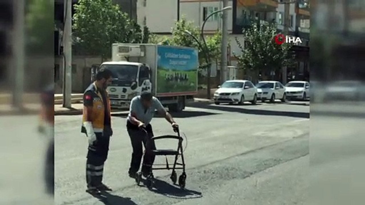 Ambulans şoföründen örnek davranış