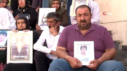 Annelerin HDP önündeki evlat nöbeti 29'uncu gününde