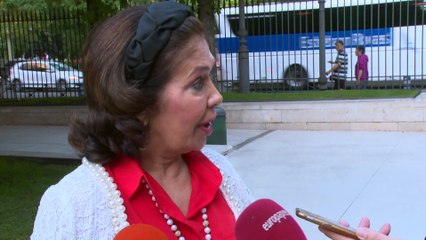 La madre de Elena Tablada le canta las 40 a David Bisbal