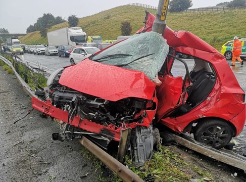 Warning to motorists as driver has a lucky escape from this M62 crash