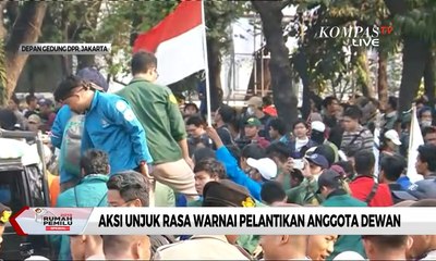 Demo Mahasiswa Warnai Pelantikan DPR