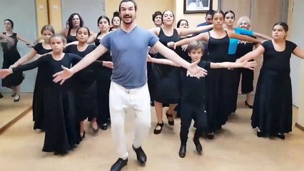 İspanyol flamenko ekibi 'Erik Dalı' şarkısıyla dans etti