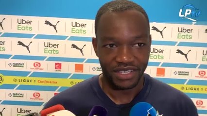 Mandanda commente sa double parade