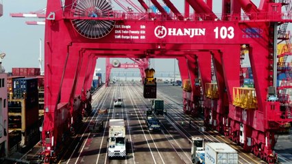 '무역분쟁·반도체값 하락 여파...10개월째 수출 감소세 / YTN