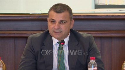 Ora News - Sejko: Paraja cash, nxitës i informalitetit në ekonomi