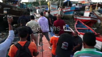 Housefull 4 Actor Akshay Kumar Spotted at Versova Jetty