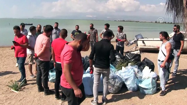 Fotoğrafçılar dış çekim yaptıkları alanları temizledi - MERSİN