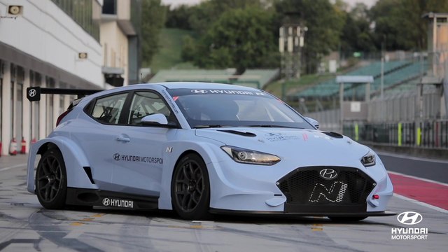 Hyundai Motorsport Begins Testing with Veloster N ETCR at Hungaroring