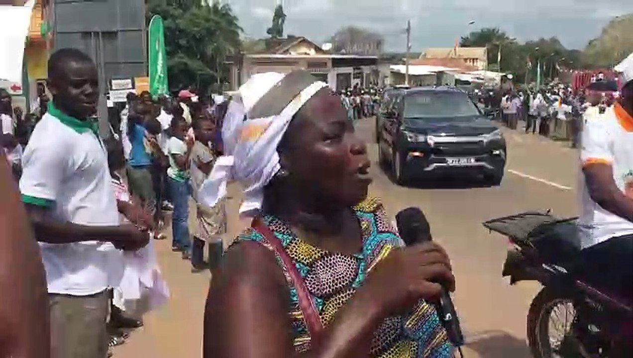 Réaction des habitants de Dimbokro suite à la visite d’Etat du Président de la République Alassane Ouattara, dans la région du N’ZI
