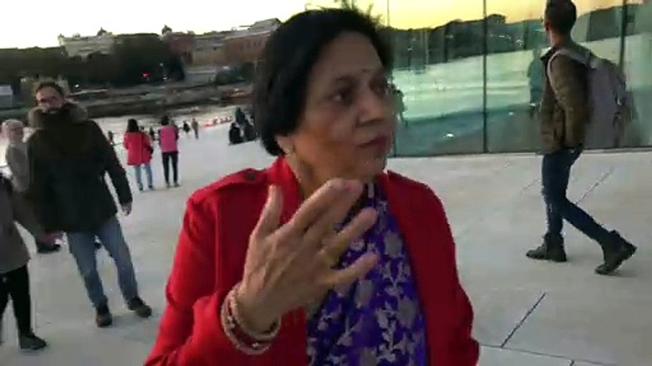 BDMV-104 Aruna & Hari Sharma at Operahust Climbing Oslo Norway Sep 21, 2019