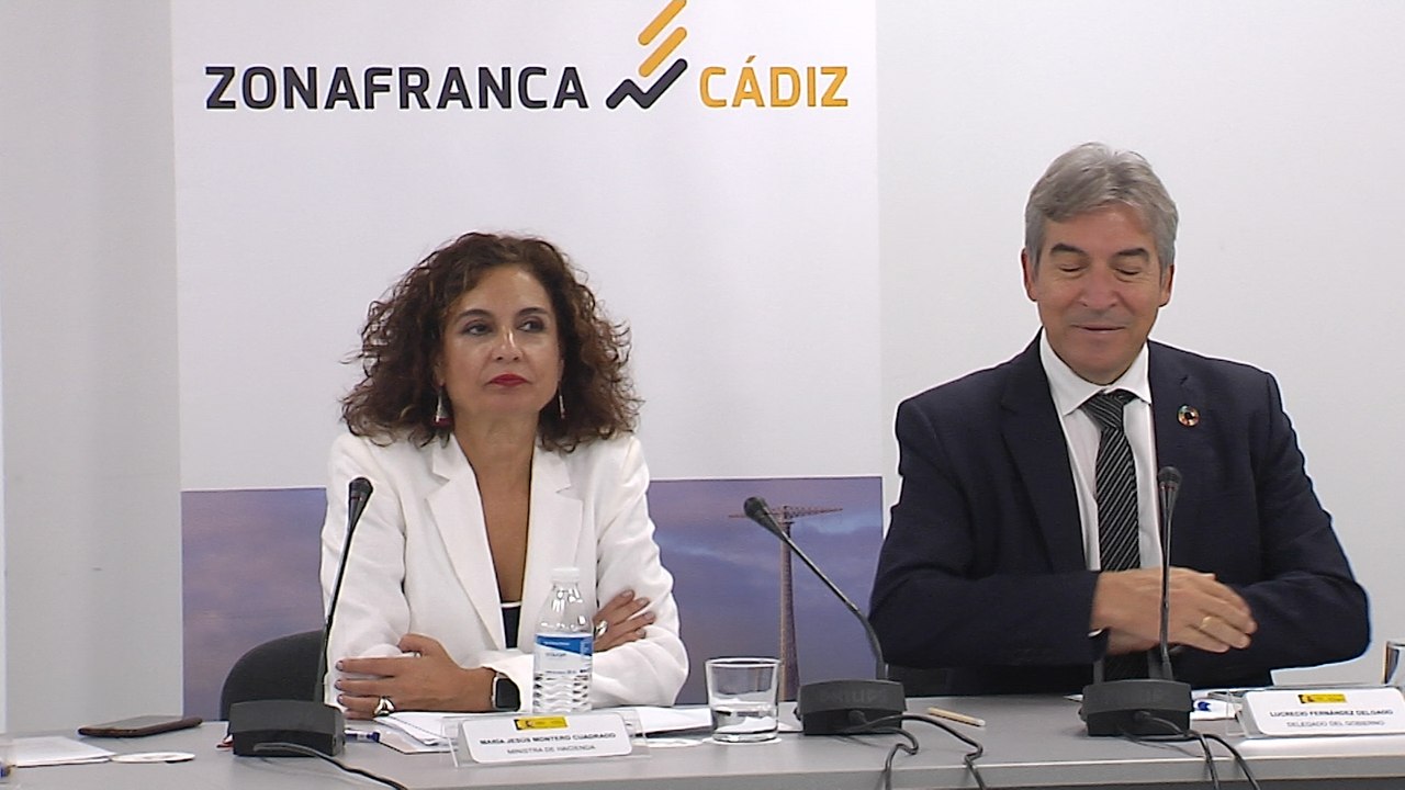 Montero se reúne con empresarios del Campo de Gibraltar