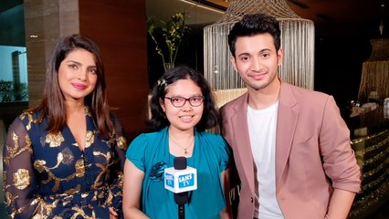 Télécharger la video: IANS Exclusive | #TheSkyIsPink | Interview with Priyanka Chopra Jonas and Rohit Saraf