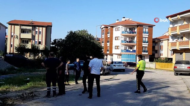 Engelli ve hamile kadını polis kolundan tutarak son anda böyle yakaladı