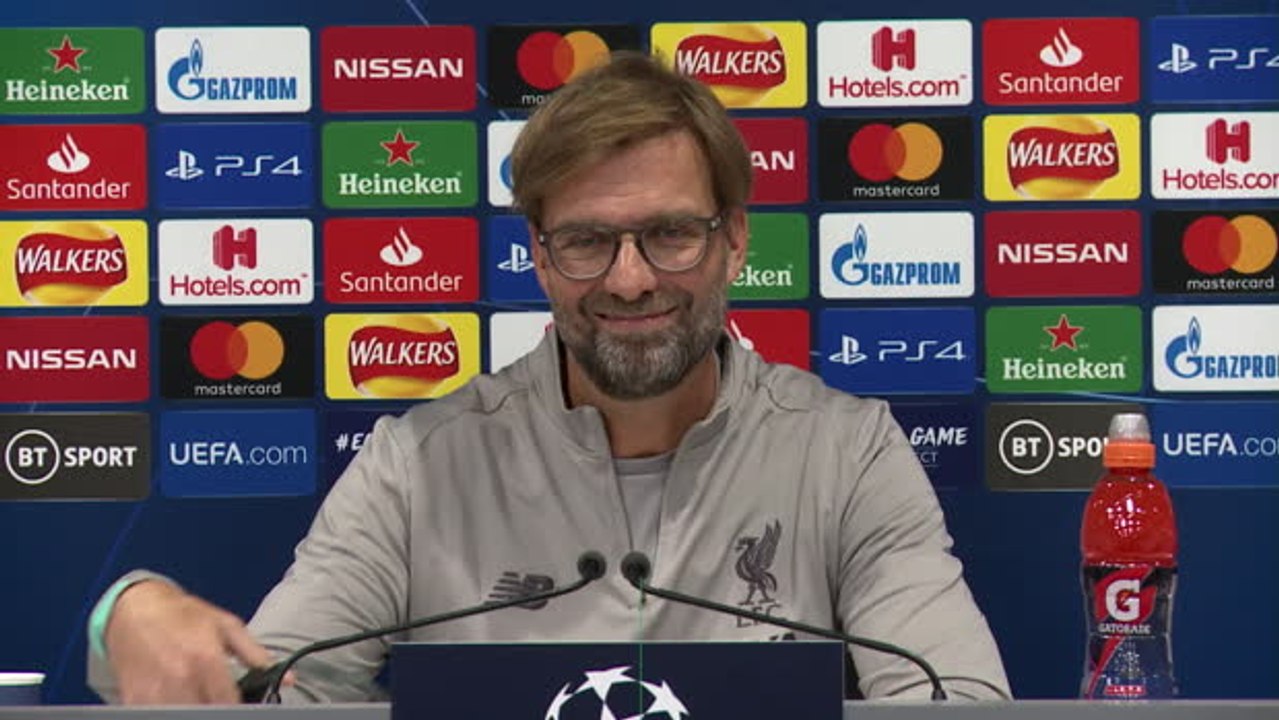 Klopp's hilarious reaction to a tongue-tied journalist